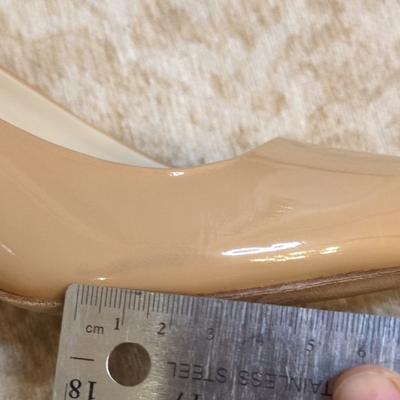 Coach Grand Nude Patent Leather Pumps for Office – Size 8.5B - Picture 10 of 13